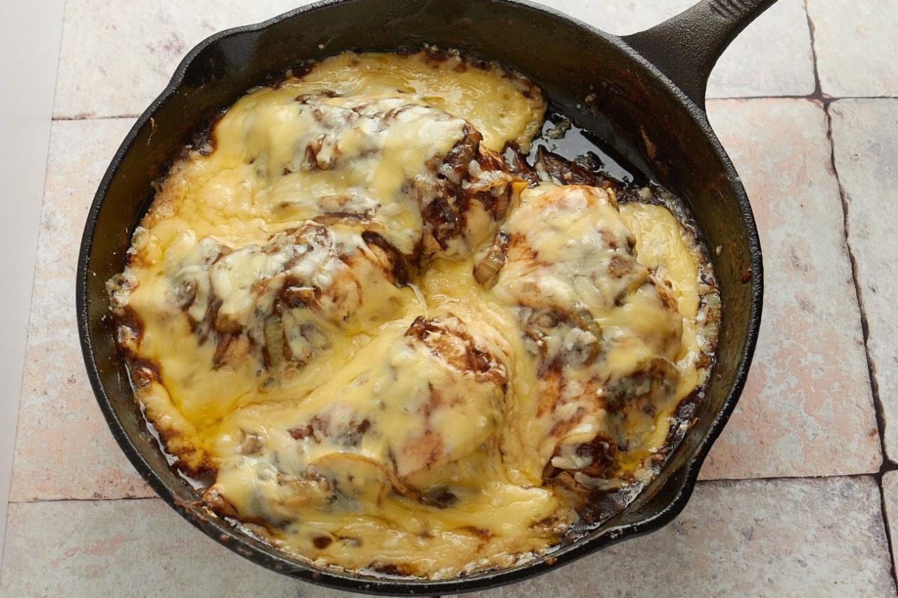 Classic French Onion Chicken