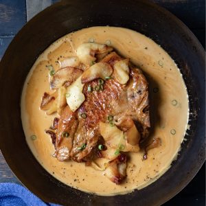 French Pork Chops with Apple Sauce